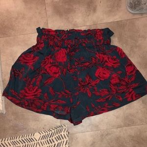 Flowy floral high waisted shorts